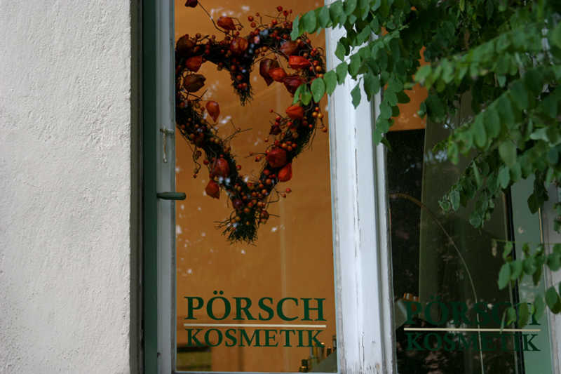 Eingangsbereich zur Kosmetik