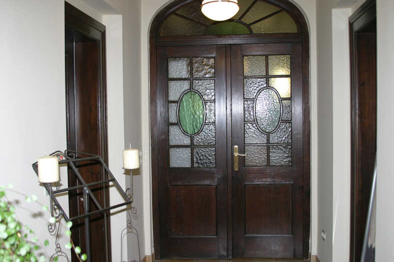 Eingang zum Kosmetikstudio Pörsch